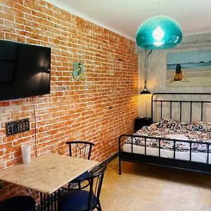 https://apt-industrial-centro.1costadelsol.com